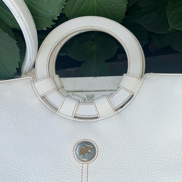 Hunting World White Leather Circle Handle Handbag - Picture 5 of 5